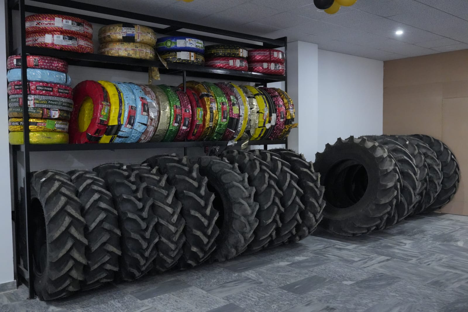 javed_tire_shop_7